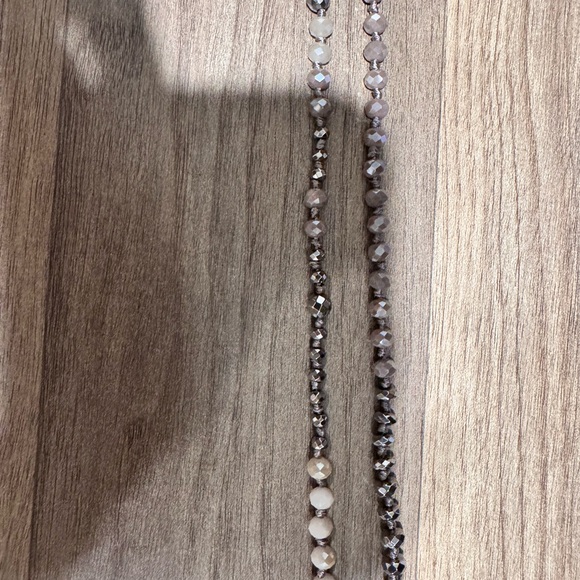 Shell necklace - Picture 2 of 3